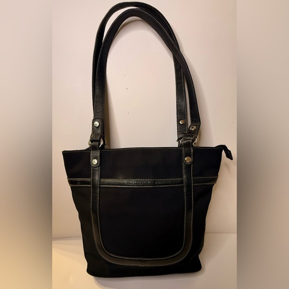 Franco Sarto Black Nylon Shoulder Bag W Smart Lite Pocket Inside Zip Closure - Picture 11 of 15